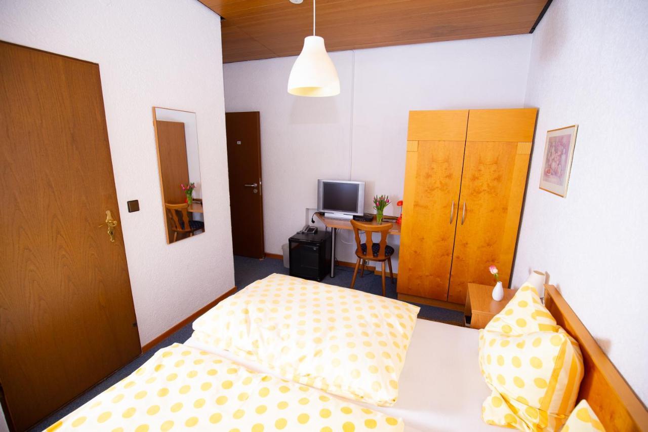 Elim Hotel Hochheim am Main Esterno foto